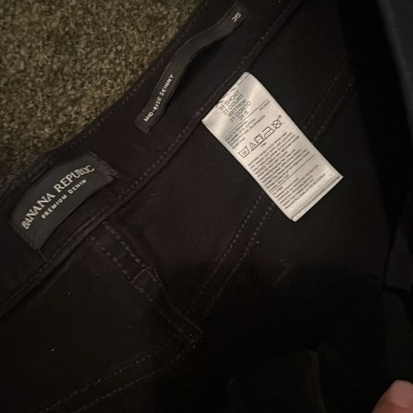 Banana Republic Women's Black Skinny Jeans - Picture 2 of 4